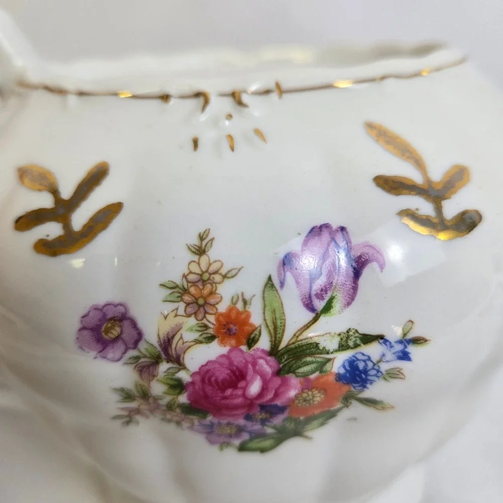 Musical Teapot Made in Japan Floral Bouquet Design Gold Trim Porcelain Vintage